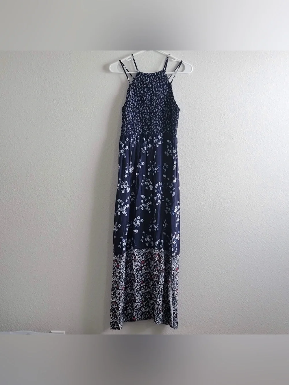 Exhilaration: Size S Navy Floral Smocked Maxi Dress